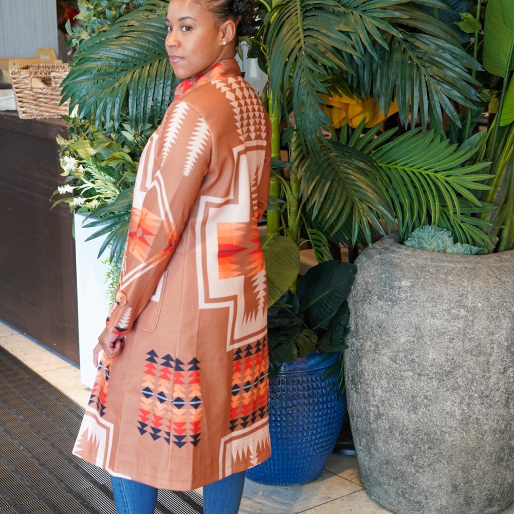 Beautiful Aztec Jacket - Picture 2 of 4